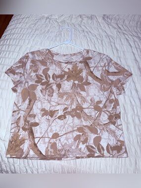 Abercrombie & Fitch Baby Tee with Tan camo Print